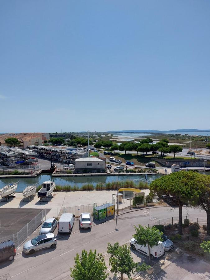 Jolis Studios Vue Sur Mer Port, Etangs Et Canaux Residence Rivercity كارنو بلاج المظهر الخارجي الصورة
