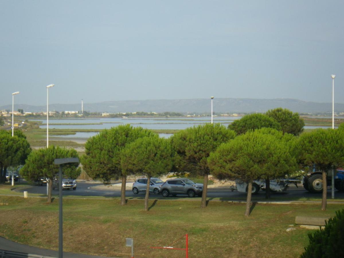 Jolis Studios Vue Sur Mer Port, Etangs Et Canaux Residence Rivercity كارنو بلاج المظهر الخارجي الصورة