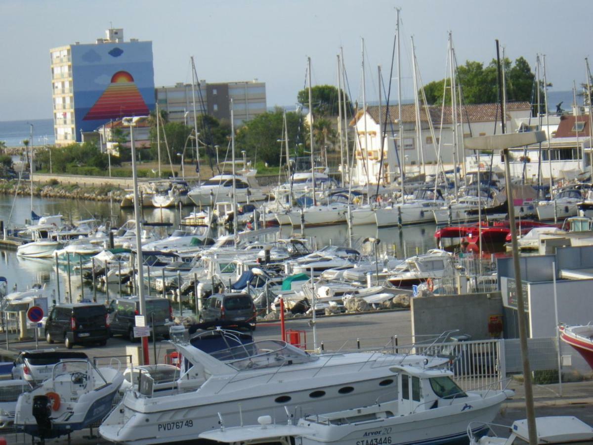 Jolis Studios Vue Sur Mer Port, Etangs Et Canaux Residence Rivercity كارنو بلاج المظهر الخارجي الصورة