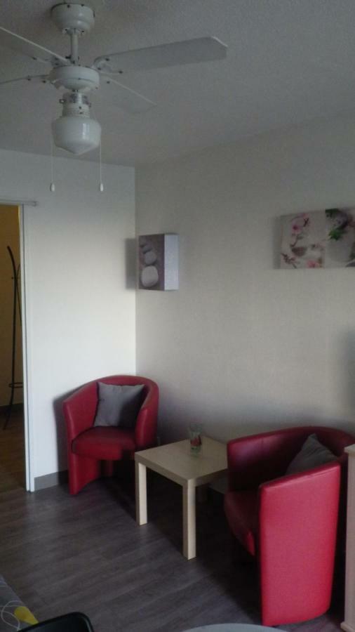 Jolis Studios Vue Sur Mer Port, Etangs Et Canaux Residence Rivercity كارنو بلاج المظهر الخارجي الصورة